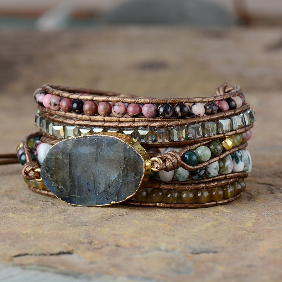 Sehaya Labradorite Crystal Premium Bracelet Image 01