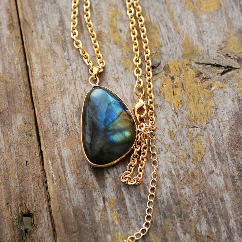 Labradorite Gold Pendant