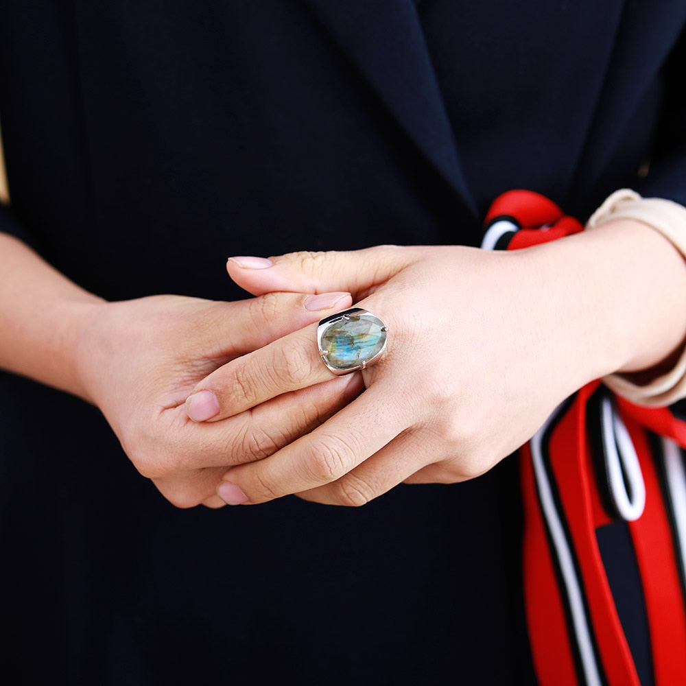 Sehaya Labradorite Ring 02