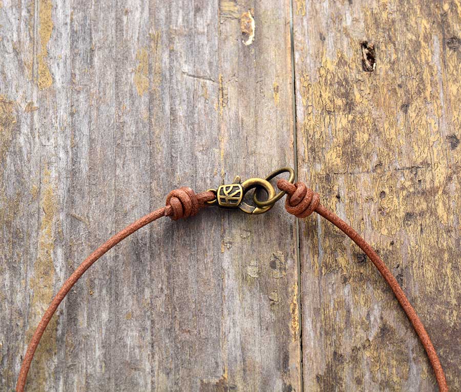 Single Stone Choker