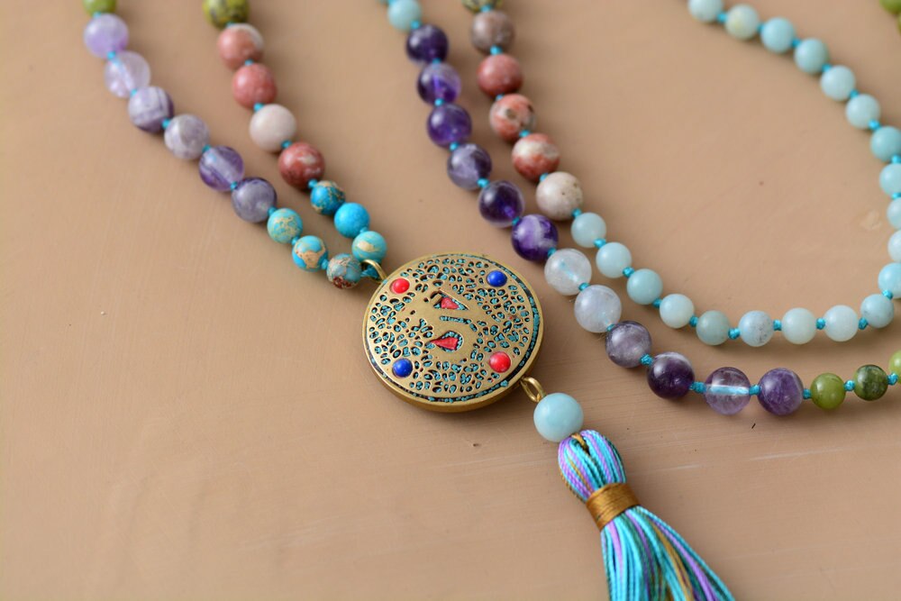 Sehaya 108 Beads Nepal Meditation Necklace 02