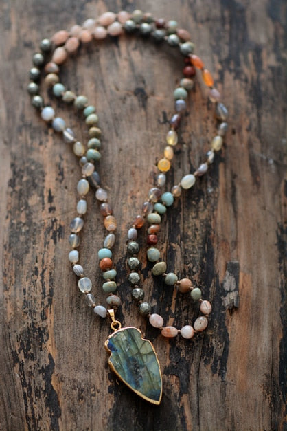 Sehaya Labradorite Crystal Premium Necklace Image 01